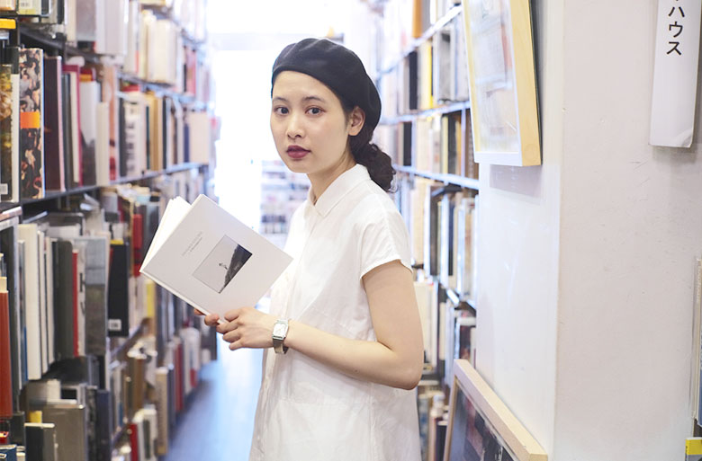 Emma＆Nori-san Kanda Jimbocho Old Book Walk